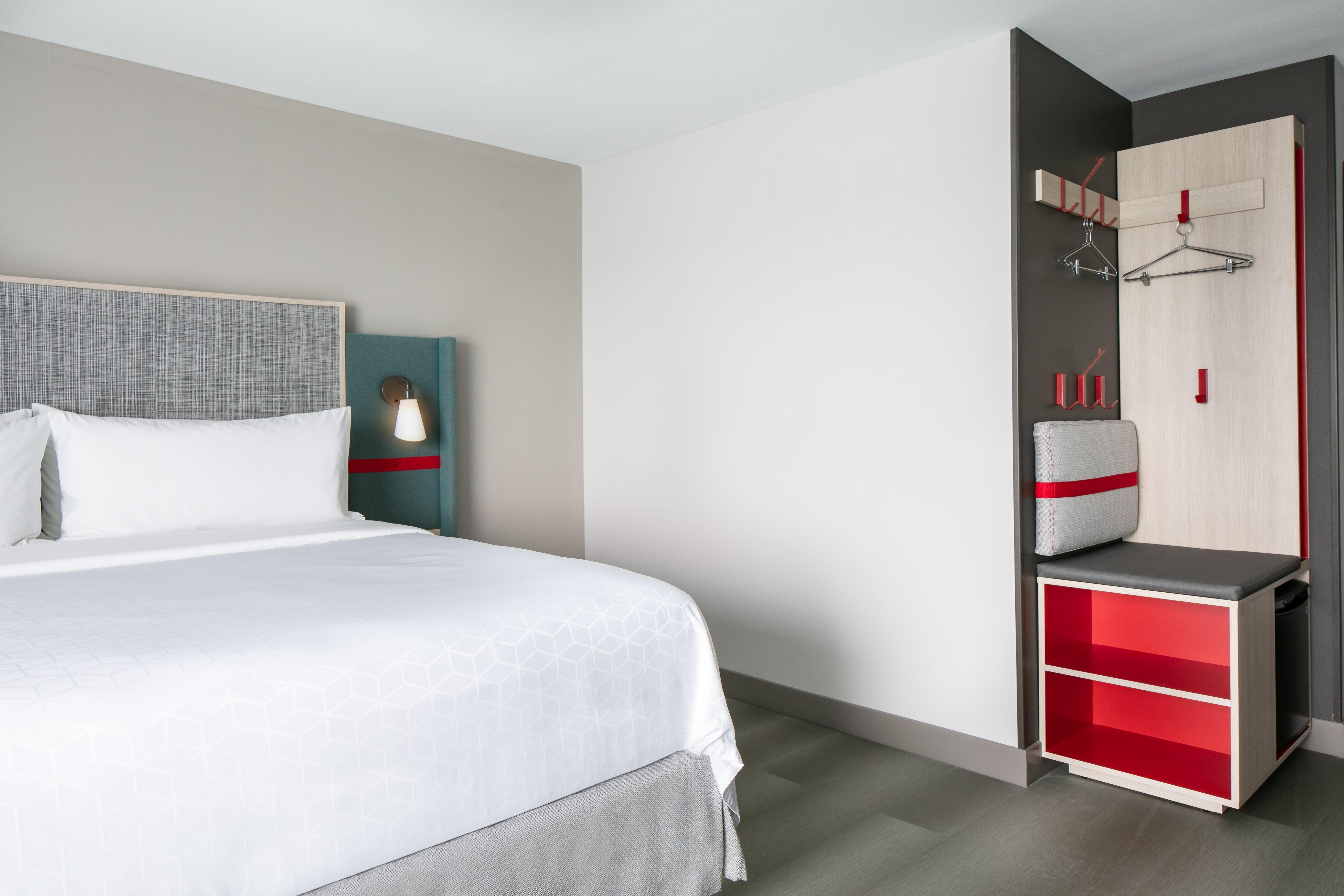 Avid Hotels - Roseville - Minneapolis North By Ihg Exterior photo